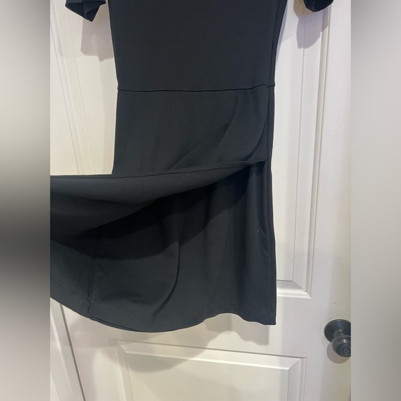 Black Dress - Picture 2 of 4